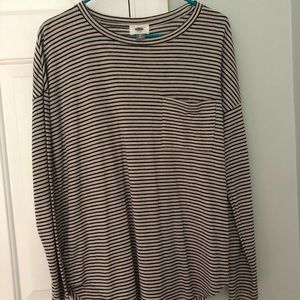 High-Low Black & White Striped Top